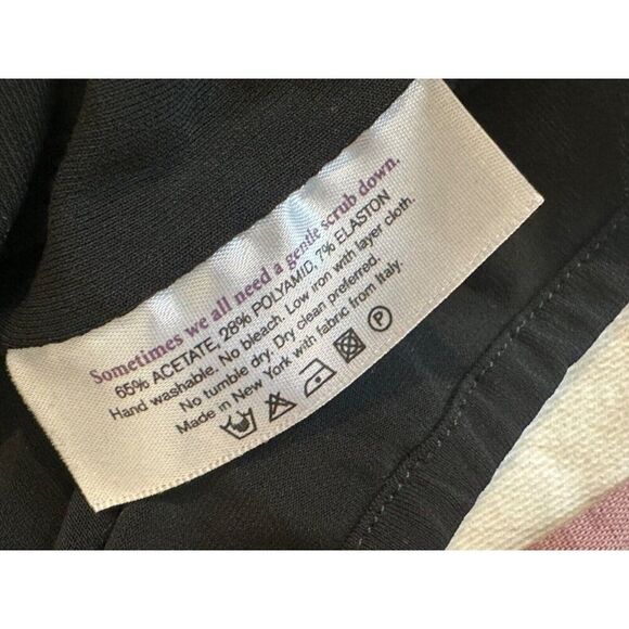 M.M. LAFLEUR Black Denevue Surplice Top Medium - Picture 8 of 9